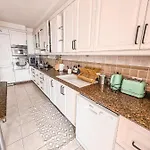 Designer Haus 120qm Mit Dachterrasse, Tollem Meerblick, Parkplatz, Netflix, Garten * Costa Adeje (Tenerife)