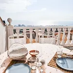 Oceanview Boutique House, 125 Sqm, Parking, Sunset Rooftop בית נופש
