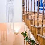 Oceanview Boutique House, 125 Sqm, Parking, Sunset Rooftop بيت للعطل